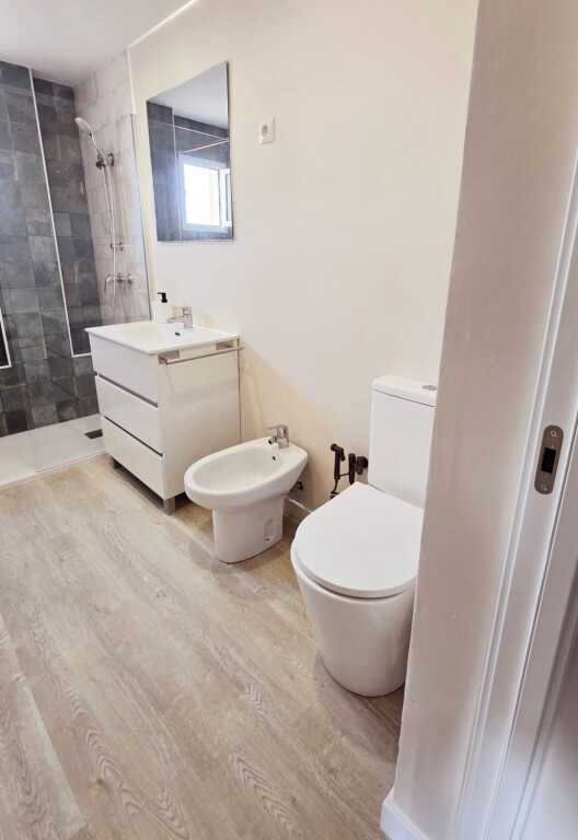 Imagen 2 de Piso en Venta en Torremolinos Málaga