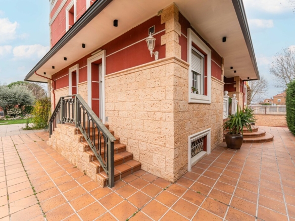 Imagen 4 de Casa-Chalet en Venta en Arroyomolinos Madrid