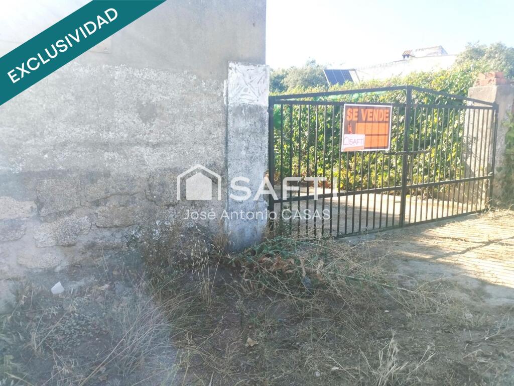 Imagen 3 de Venta de dos Lejíos juntos en la zona de la Zafrilla EL Ejido. Suman 3250m2 con casa y piscina. Excelente relación calidad precio. Mejor ven a verlos. Terreno fértil y con abundante agua.