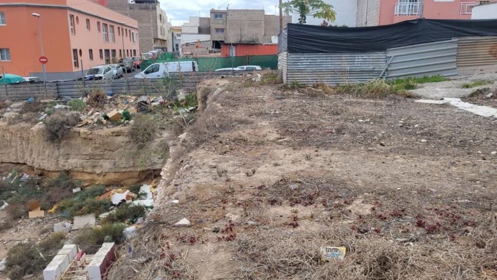 Imagen 3 de Terreno urbano en venta en San Isidro