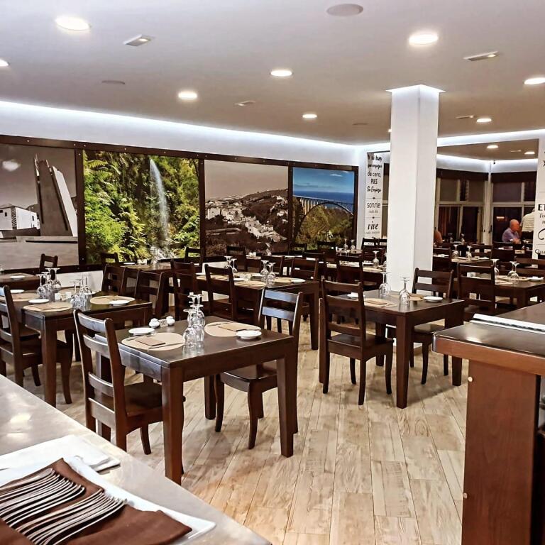 Imagen 2 de Traspaso de restaurante en los Menores