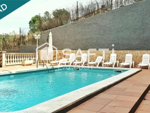 Imagen 4 de Precioso chalet en Mas Altaba con licencia turística