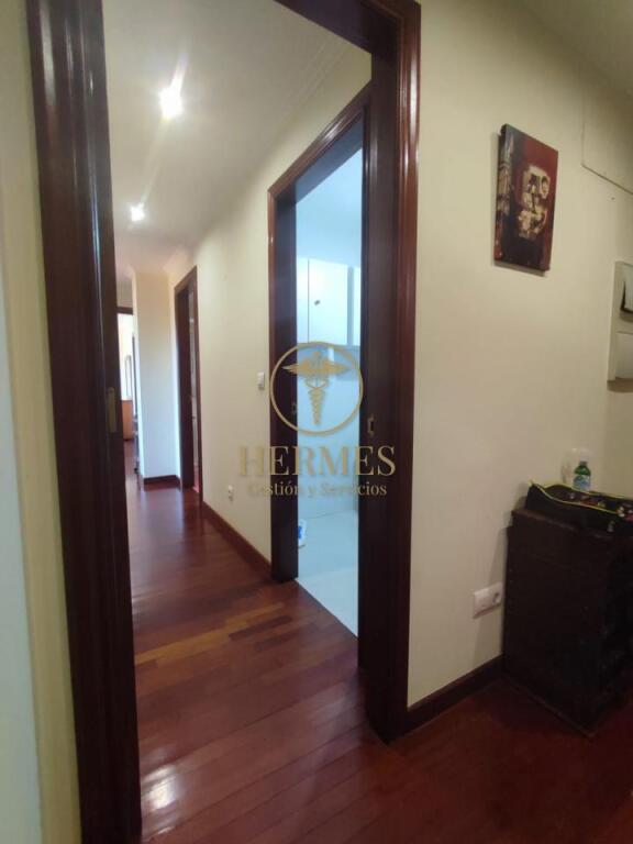 Imagen 4 de Se vende piso con enorme terraza  en centro del Rosal