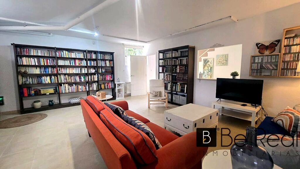 Imagen 3 de ¡EN ALQUILER! HABITACIONES EN PISO INDEPENDIENTE EN SEMISÓTANO DE VILLANUEVA DE LA CAÑADA (MADRID).