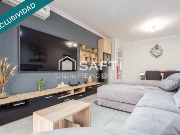 Imagen 1 de ¡Oportunidad única en el corazón del Puerto de Cambrils! - El Club del Propietario Imagen 1 de ¡Oportunidad única en el corazón del Puerto de Cambrils!