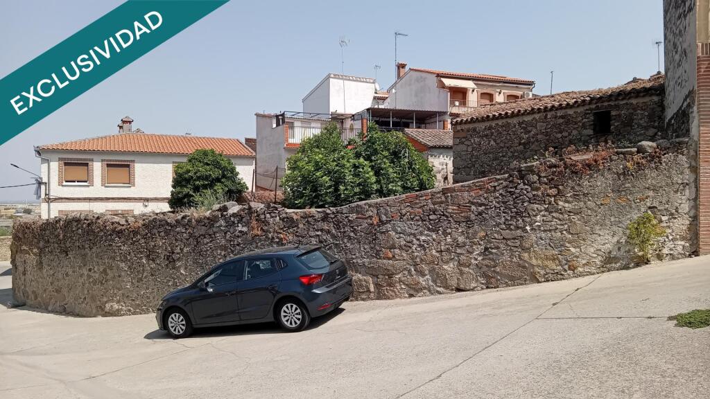 Imagen 2 de ¡Haz realidad la casa de tus sueños en Lagartera!
