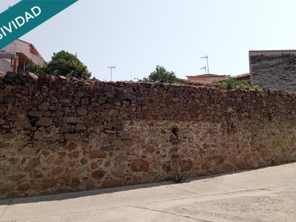 Imagen 3 de ¡Haz realidad la casa de tus sueños en Lagartera!