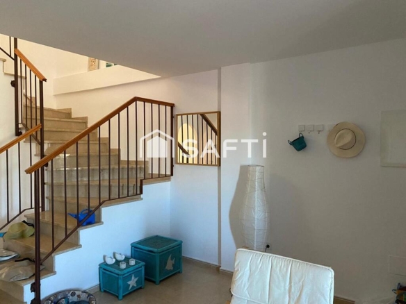 Imagen 4 de ¡Oportunidad única en Los Alcázares! Vivienda en Calle ATS Pepe Alarcón