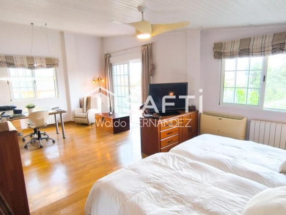 Imagen 1 de DESCUBRE TU NUEVA VIVIENDA UNIFAMILIAR EN EL VERDOLAY