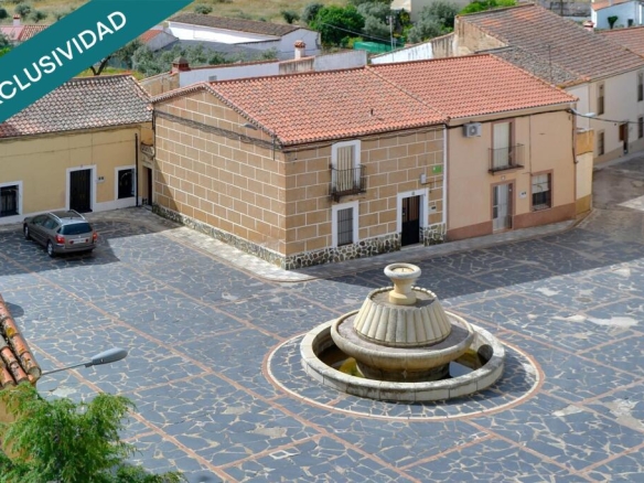 Imagen 4 de Espectacular Casa Señorial de Estilo Colonial – Una Joya Histórica en Cáceres.