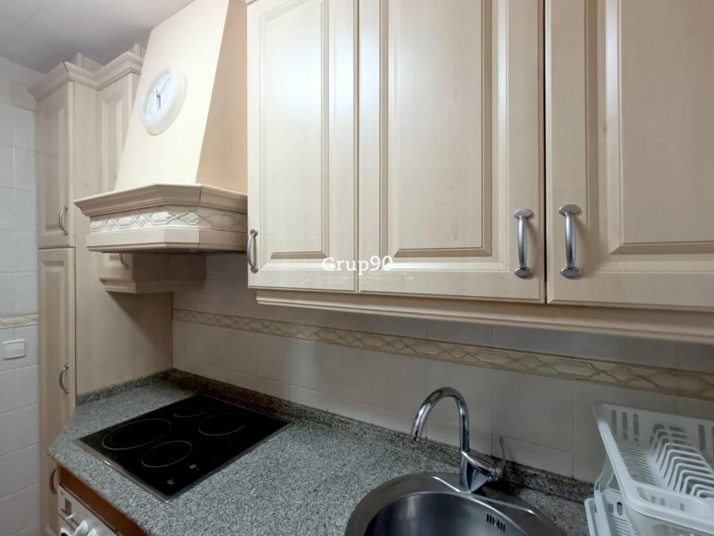 Imagen 3 de PISO  PARA ENTRAR A VIVIR O PARA INVERSIÓN:  DE 3 HABITACIONES EN PARDINYES