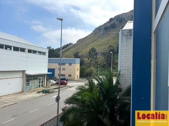 Imagen 1 de Estupenda nave en venta