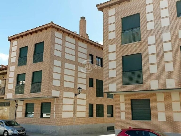 Imagen 1 de Venta de 2 Garajes en Travesía DEL ARENAL Nº 2 - El Club del Propietario Imagen 1 de Venta de 2 Garajes en Travesía DEL ARENAL Nº 2