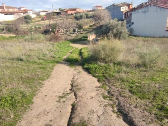Imagen 4 de TERRENO URBANO NO CONSOLIDADO EN MENTRIDA