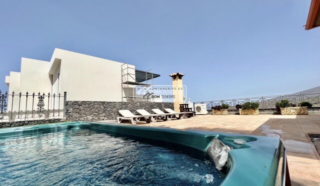 Imagen 3 de Casa-Chalet en Venta en Adeje Santa Cruz de Tenerife