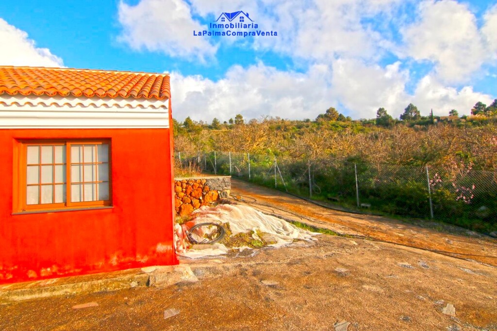 Imagen 4 de Casa-Chalet en Venta en Aguatavar Santa Cruz de Tenerife