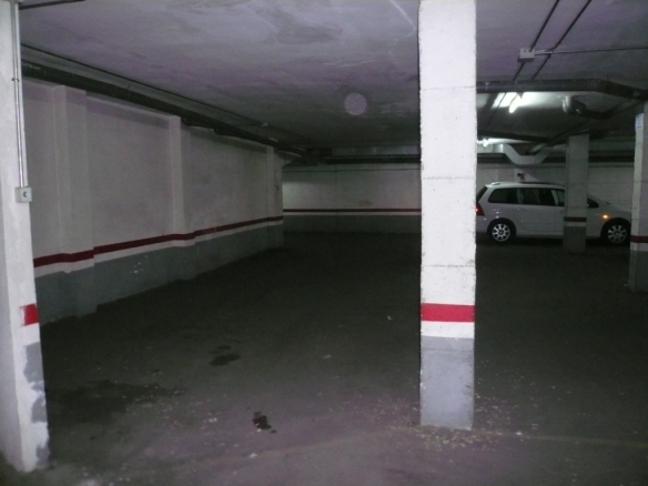 Imagen 3 de Parking coche en Venta en Sant Just Desvern Barcelona
