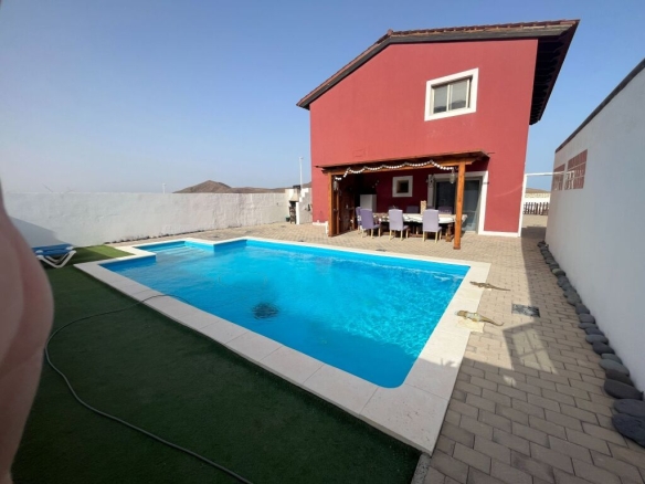 Imagen 3 de Casa-Chalet en Venta en Gran Tarajal Las Palmas