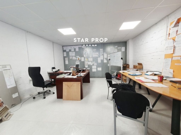 Imagen 2 de Local Comercial en El Port de la Selva