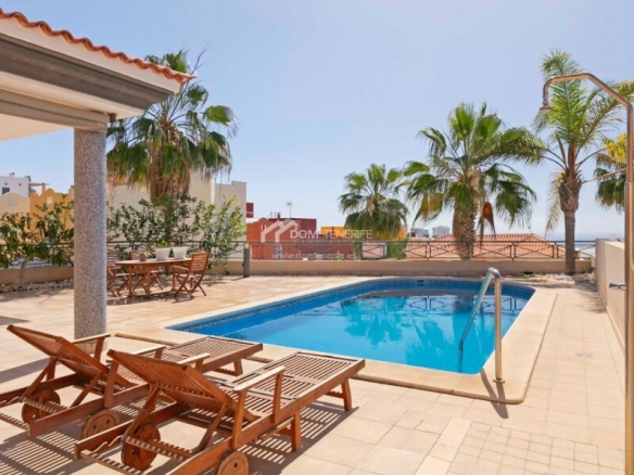 Imagen 2 de Casa-Chalet en Venta en Adeje Santa Cruz de Tenerife