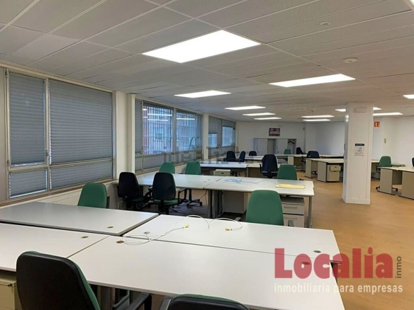 Imagen 1 de Perfectas oficinas luminosas en Bilbao - El Club del Propietario Imagen 1 de Perfectas oficinas luminosas en Bilbao