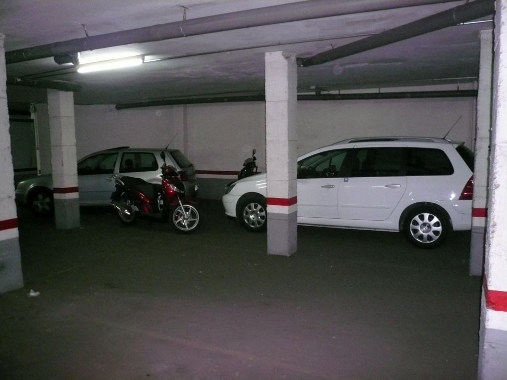 Imagen 3 de Parking coche en Venta en Sant Just Desvern Barcelona
