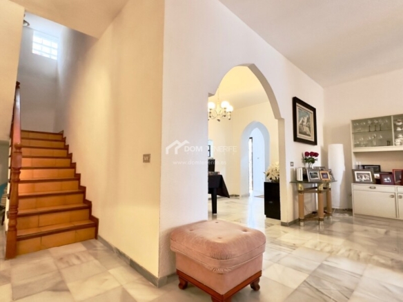 Imagen 4 de Casa-Chalet en Venta en Adeje Santa Cruz de Tenerife