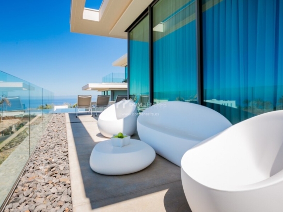 Imagen 3 de Casa-Chalet en Venta en Guia De Isora Santa Cruz de Tenerife