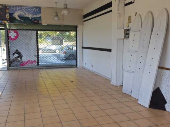 Imagen 3 de Local comercial en Alquiler en Larrabasterra Bizkaia CENTRO