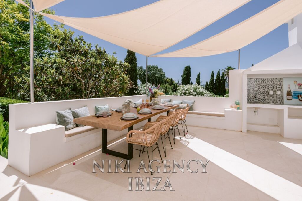 Imagen 4 de Casa-Chalet en Venta en Santa Eularia Des Riu Baleares