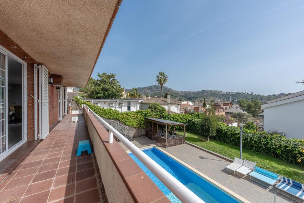 Imagen 2 de Casa o chalet independiente en venta en calle de les Alzines