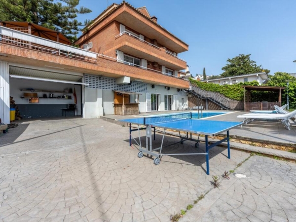 Imagen 3 de Casa o chalet independiente en venta en calle de les Alzines