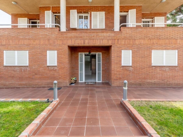 Imagen 4 de Casa o chalet independiente en venta en calle de les Alzines