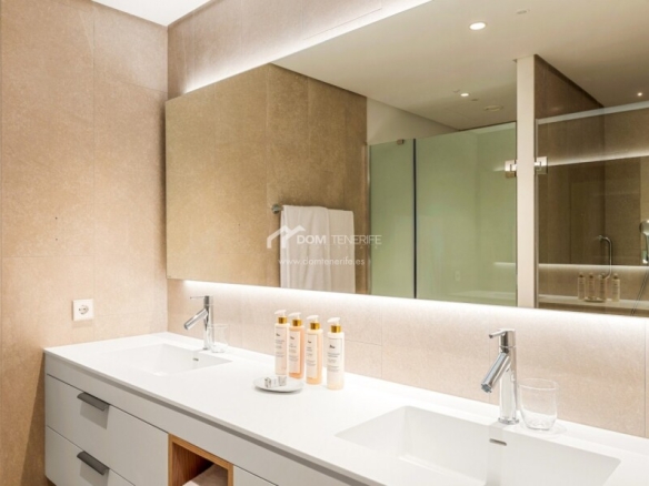 Imagen 4 de Dúplex en Venta en Guia De Isora Santa Cruz de Tenerife