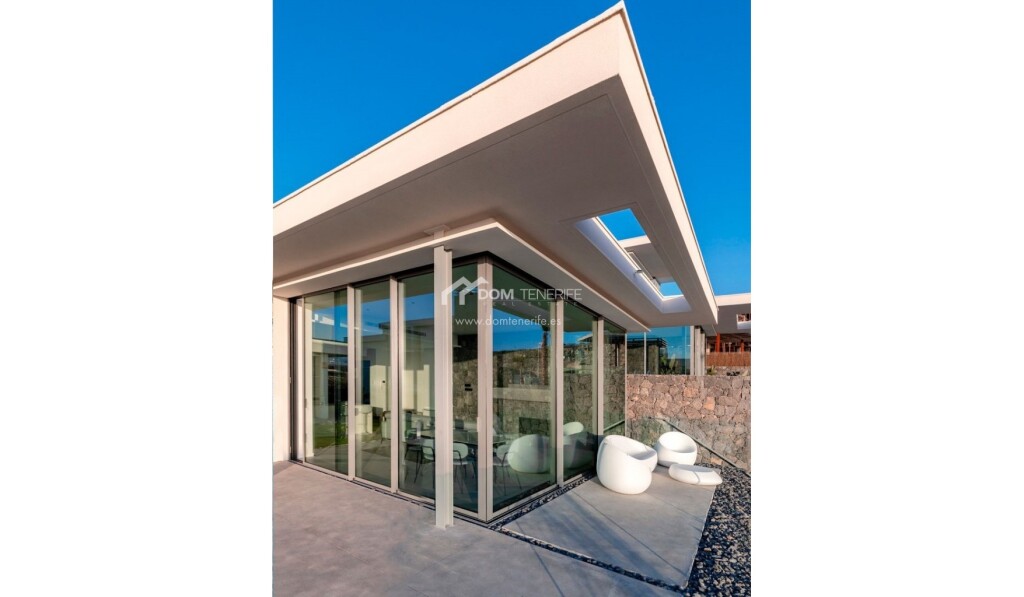 Imagen 2 de Casa-Chalet en Venta en Guia De Isora Santa Cruz de Tenerife Imagen 2 de Casa-Chalet en Venta en Guia De Isora Santa Cruz de Tenerife