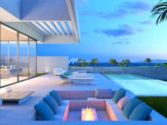 Imagen 2 de Casa-Chalet en Venta en Adeje Santa Cruz de Tenerife