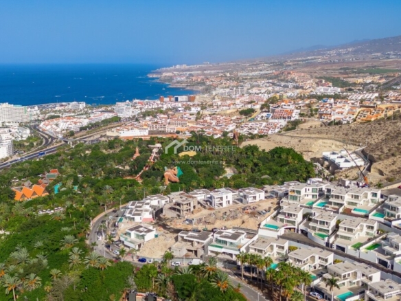 Imagen 3 de Casa-Chalet en Venta en Adeje Santa Cruz de Tenerife