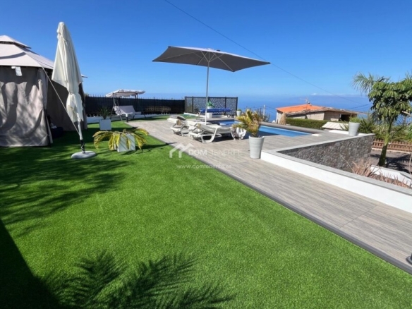 Imagen 4 de Casa-Chalet en Venta en Adeje Santa Cruz de Tenerife