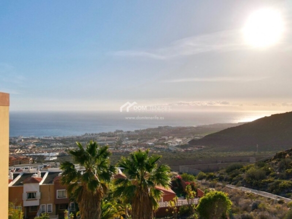 Imagen 4 de Casa de pueblo en Venta en Adeje Santa Cruz de Tenerife