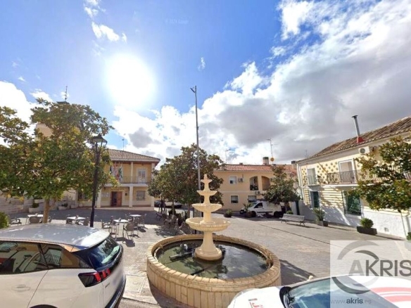 Imagen 3 de LOCAL COMERCIAL EN EL CENTRO DE ONTIGOLA