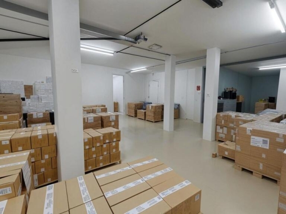 Imagen 2 de Local diáfano de 300m2