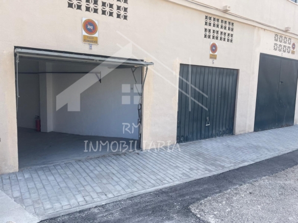 Imagen 1 de Parking coche en Alquiler en San Fernando Cádiz - El Club del Propietario Imagen 1 de Parking coche en Alquiler en San Fernando Cádiz