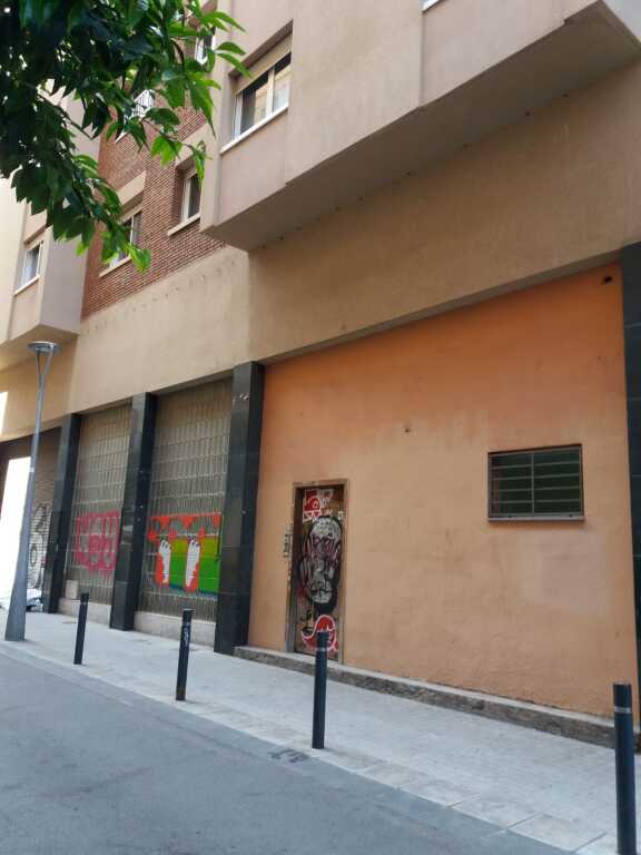 Imagen 1 de Local comercial en Venta en Barcelona Barcelona EIXAMPLE ESQUERRA