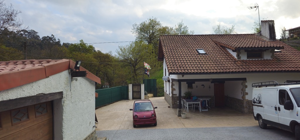 Imagen 2 de Casa-Chalet en Venta en Berango Bizkaia BASOTXU