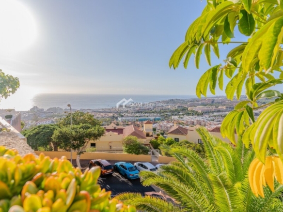 Imagen 1 de Apartamento en Venta en Adeje Santa Cruz de Tenerife