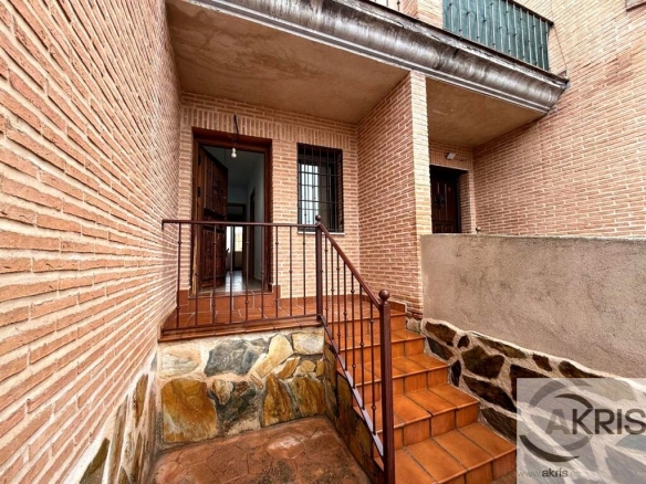 Imagen 2 de CHALET EN VENTA EN RENTABILIDAD