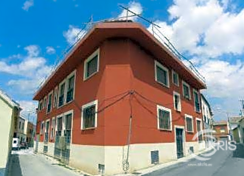 Imagen 3 de EDIFICIO DE 13 VIVIENDAS EN GALVEZ