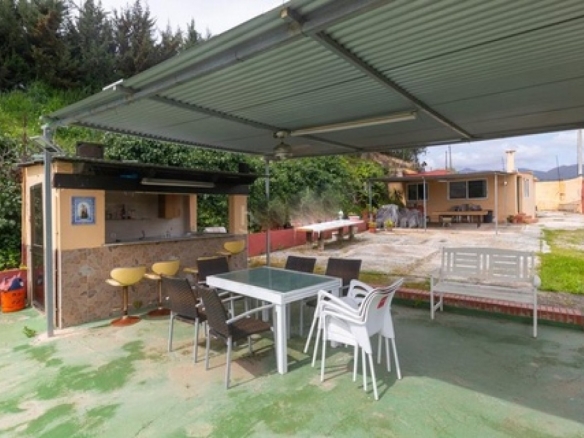 Imagen 2 de ENCANTADORA FINCA CON UNA CASITA MUY ACOGEDORA
