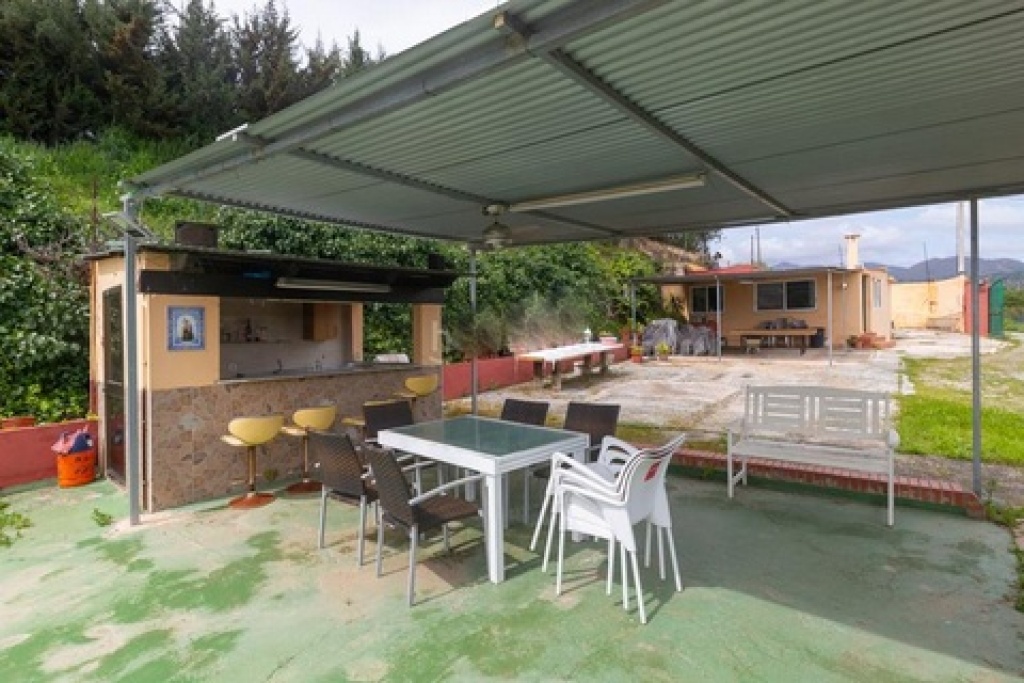Imagen 2 de ENCANTADORA FINCA CON UNA CASITA MUY ACOGEDORA