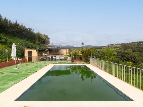 Imagen 1 de ENCANTADORA FINCA CON UNA CASITA MUY ACOGEDORA